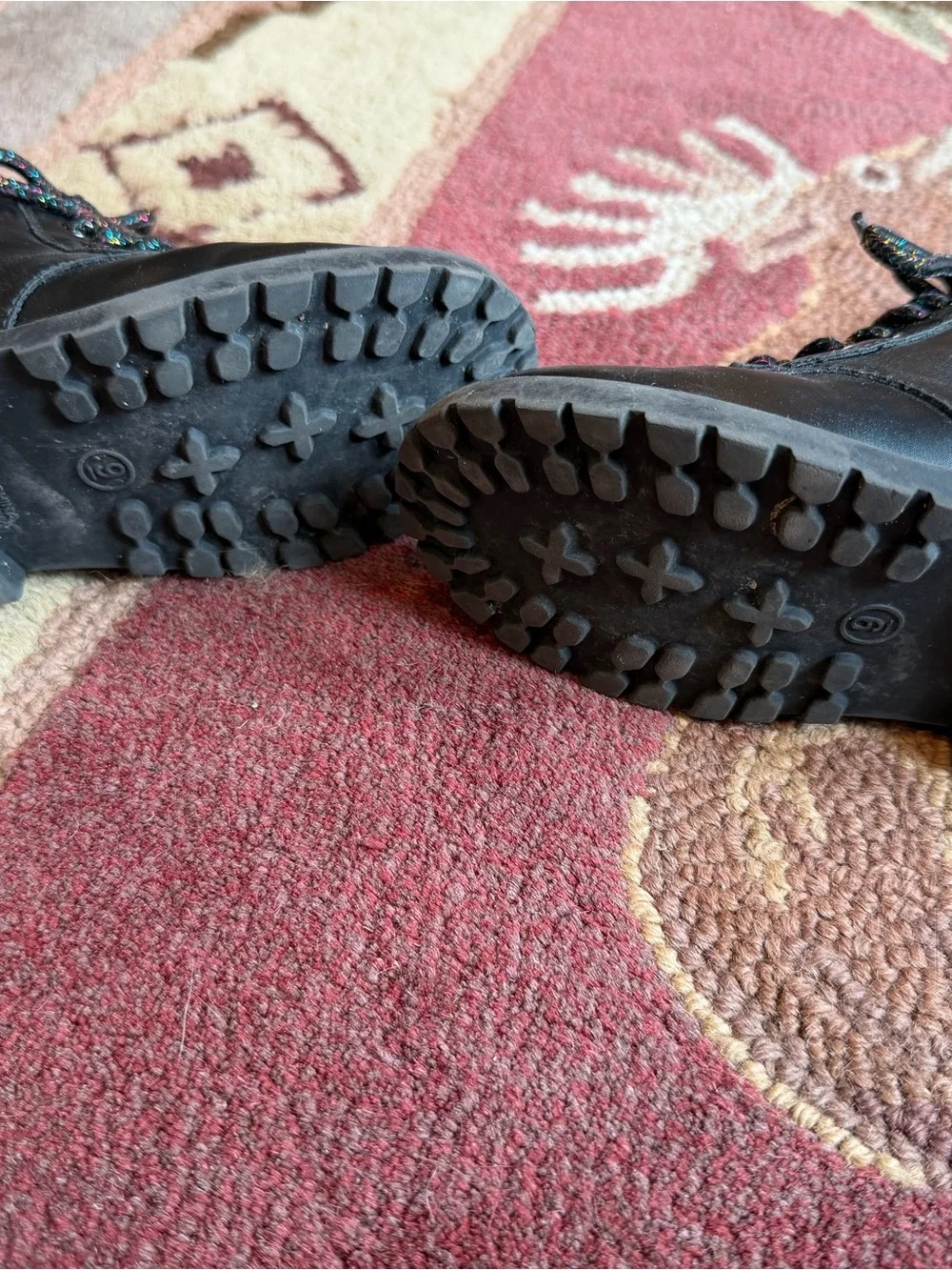 Old Navy durable black